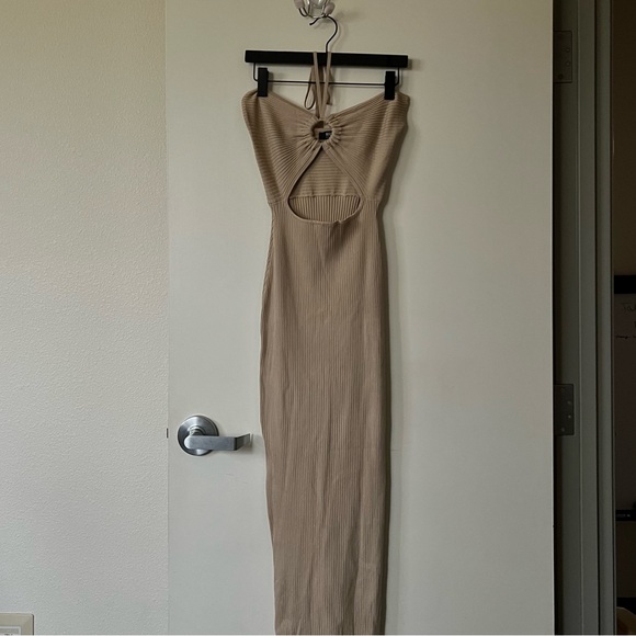 Shop Luna B Cut Out Halter Dress - Picture 4 of 8